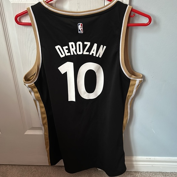 BLACK AND GOLD TORONTO RAPTORS JERSEY XL - Picture 2 of 2